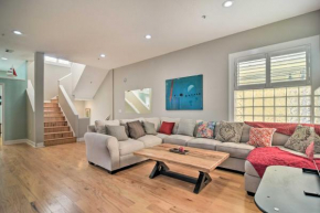 Coastal Sea Side Townhome - Walk to Beach!